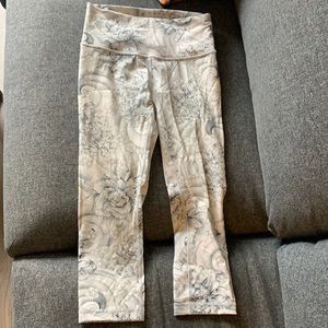 Lululemon high waisted printed leggings